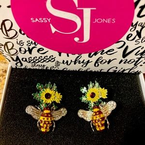 Sassy Jones Queen Bee Oversized Stubs
